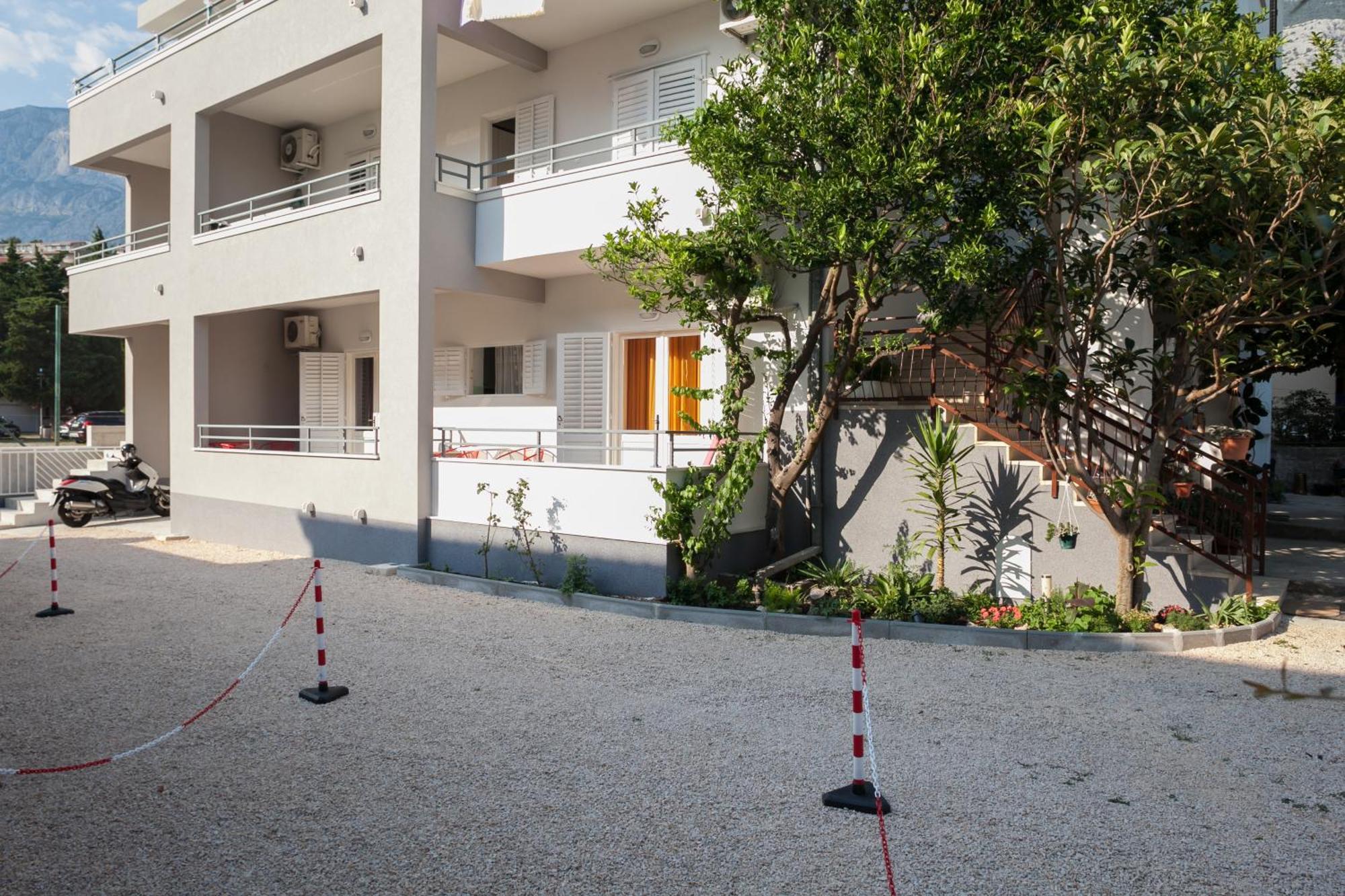 Beach Marin Makarska Exterior foto
